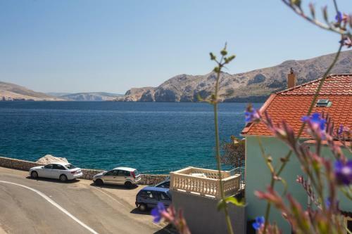 Hostal Guest House Villa Baska