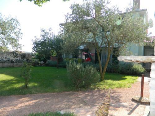 Holiday House Olania