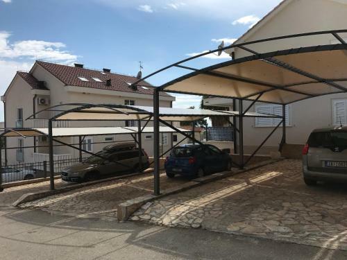 Ana Ecxlusive Apartments