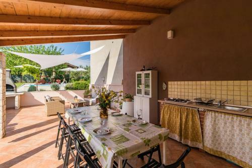 Holiday Home Casa Luigia
