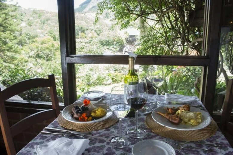 Hostal Pousada Pedra Azul