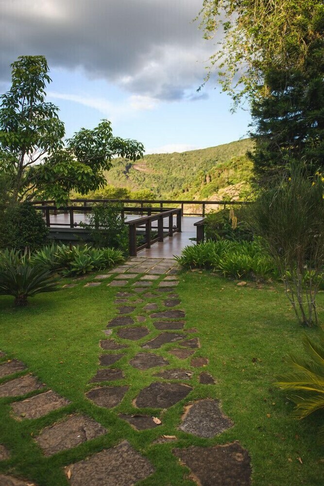 Hostal Pousada Pedra Azul