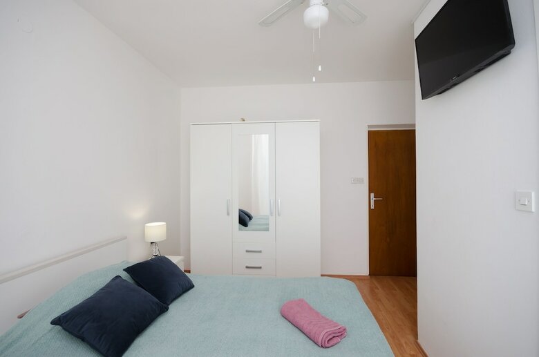 Hostal Rooms Marica