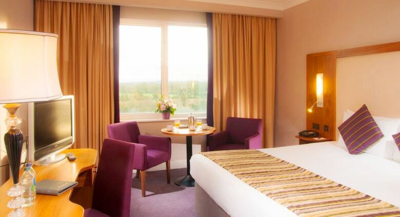 Charleville Park Hotel