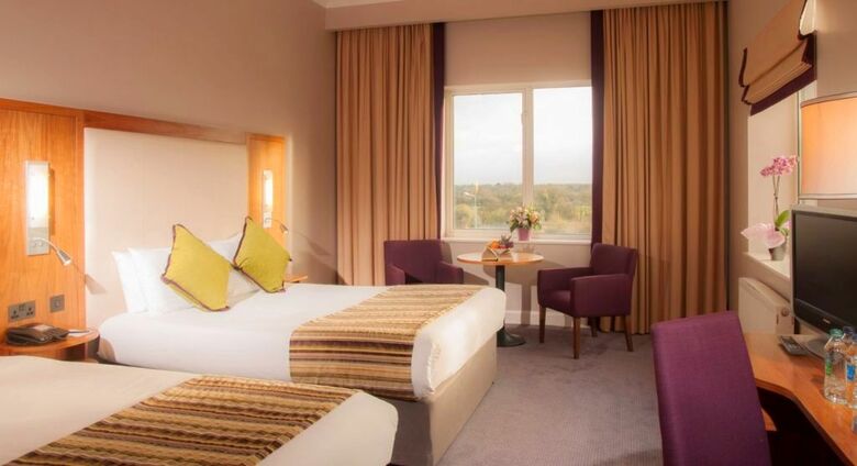 Charleville Park Hotel
