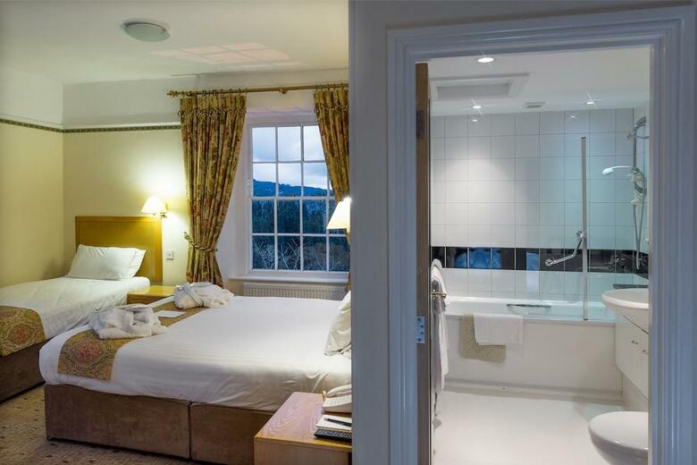 Hotel Legacy Royal Victoria