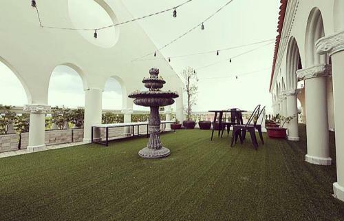 La Fortress Boutique Hotel