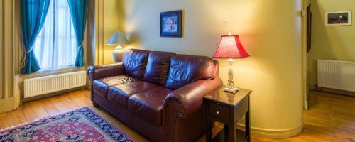 Posada Chipman Hill Suites -yeats House
