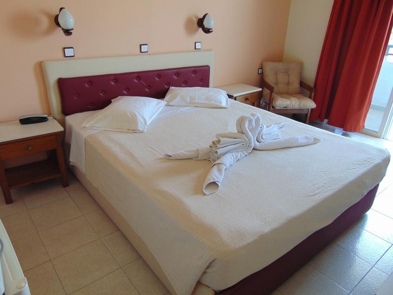 Hotel Nirvana Beach