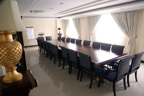 Amaritsah Club Hotel