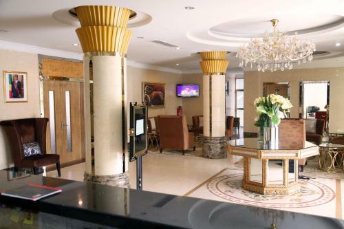 Amaritsah Club Hotel