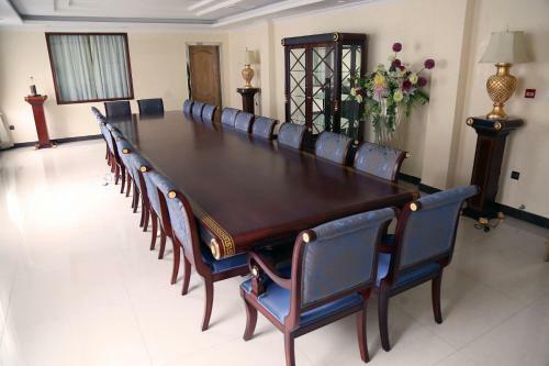 Amaritsah Club Hotel