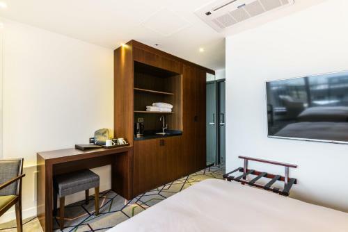Aguila Hotel Jeju Oceano Suite
