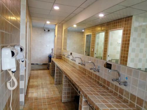 Posada Wutongli Youth Hostel