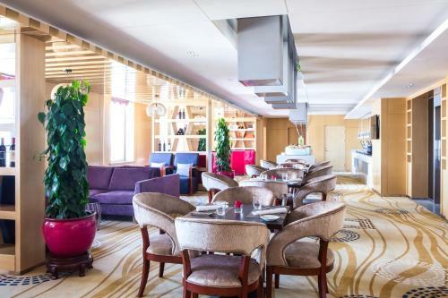 Hotel Novotel Daqing Haofang