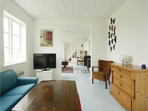 Holiday Home Gudhjem - 01