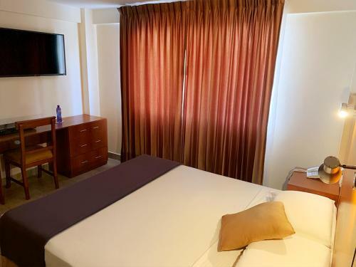 Hotel Palmira Inn