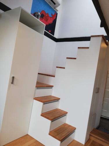 Apartamento Attic Karlov?ka