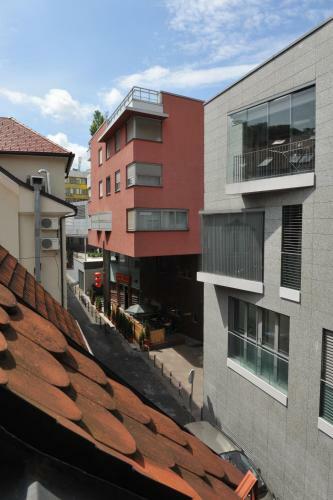 Apartamentos Studio Mija Tour As