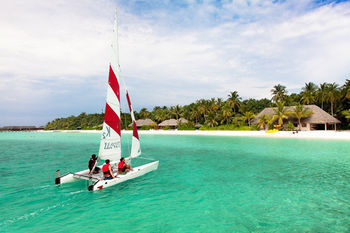 Hotel Veligandu Island Resort