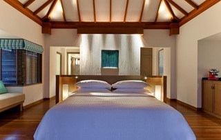 Hotel Sheraton Maldives Full Moon Resort
