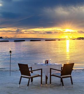 Hotel Sheraton Maldives Full Moon Resort