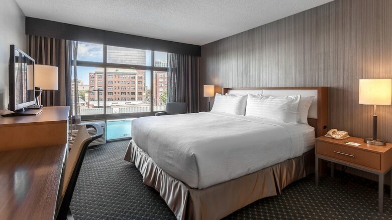 Hotel Holiday Inn Chicago North Evanston