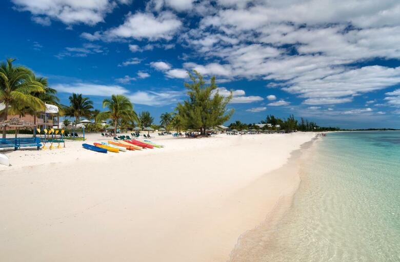 Hotel Viva Wyndham Fortuna Beach