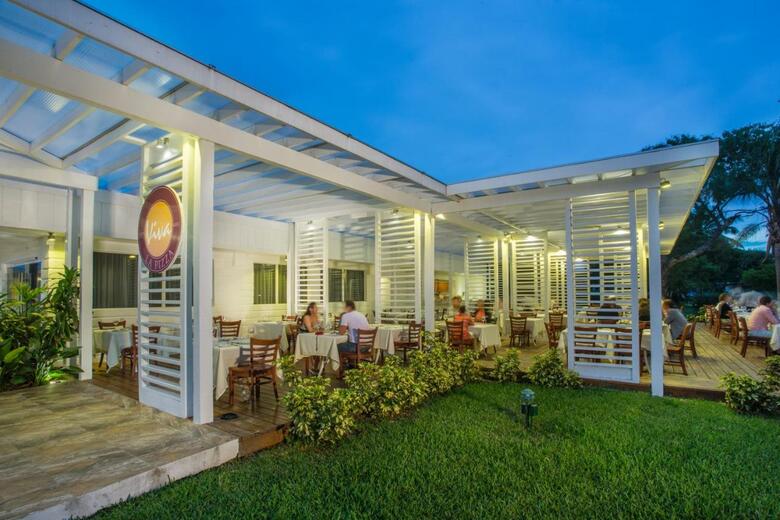 Hotel Viva Wyndham Fortuna Beach