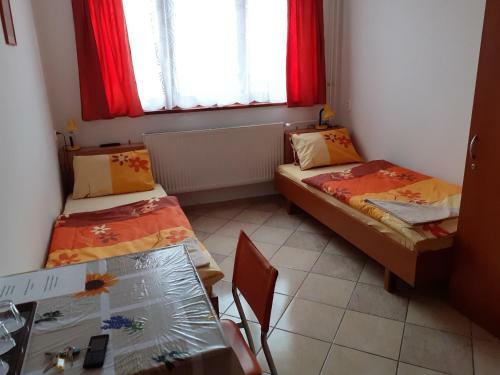 Albergue Ubytov?a Tavros