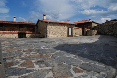 Apartamentos Aira Sacra