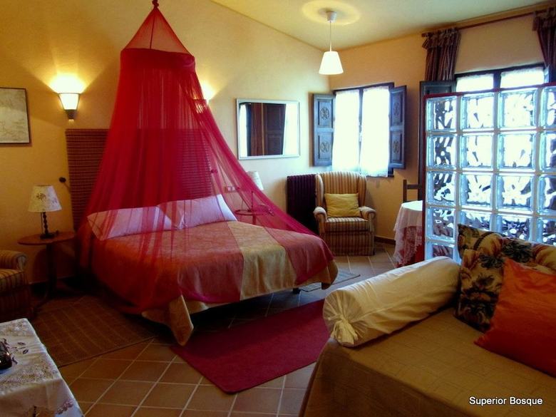 Hotel La Llosa De Fombona