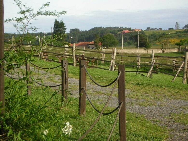 Hotel La Llosa De Fombona