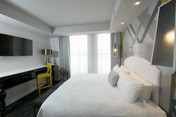 The Empire Hotel, Autograph Collection