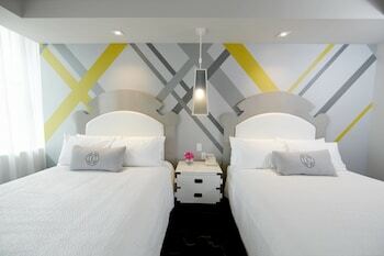 The Empire Hotel, Autograph Collection