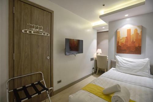 Hotel The Mini Suites - Eton Tower Makati