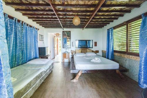 Hotel Patrick's On The Beach Resort