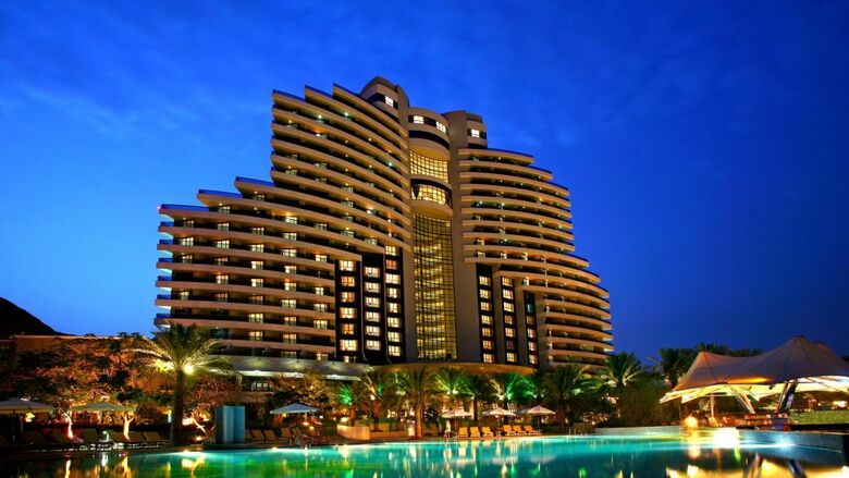 Hotel Le Meridien Al Aqah Beach Resort