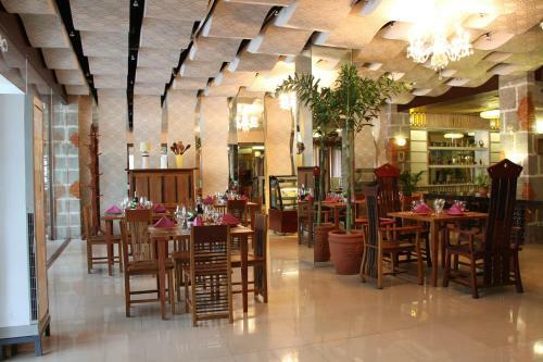 Imerex Plaza Hotel