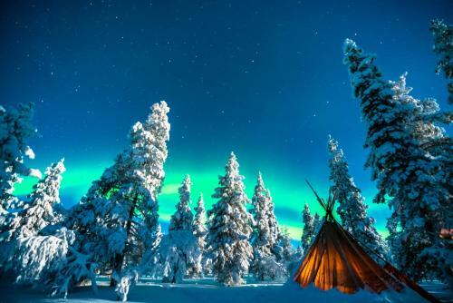 Hotel Northern Lights Village
