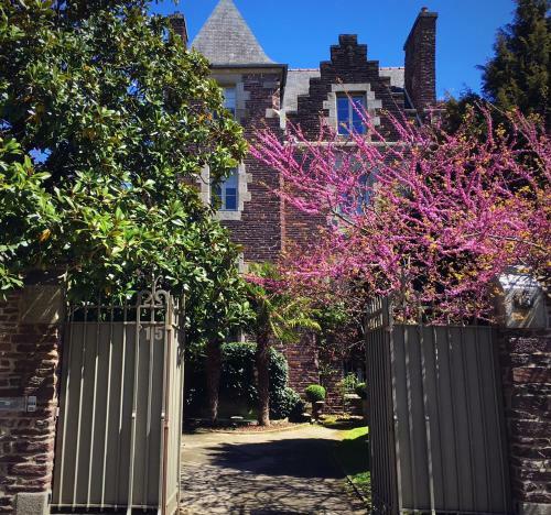 Bed & Breakfast Castel Jolly