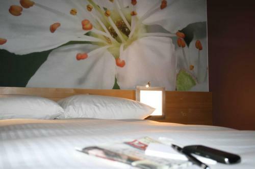 Hotel La Croix De Savoie & Spa