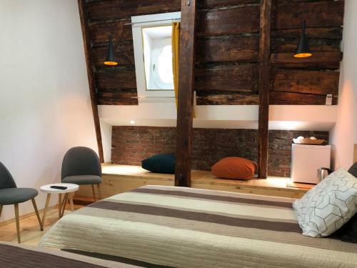 Lika Apartments