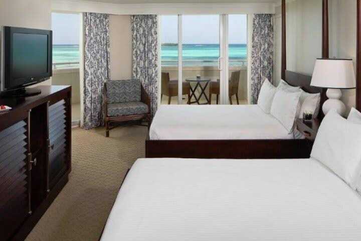 Hotel Sheraton Nassau Beach Resort