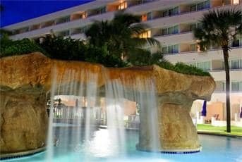 Hotel Sheraton Nassau Beach Resort