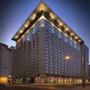Hotel Embassy Suites - Montreal Quebec