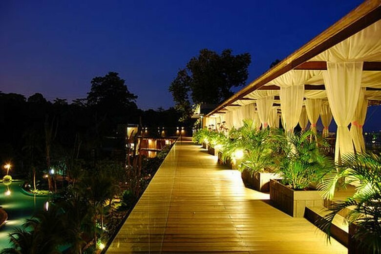 Hotel Siloso Beach Resort