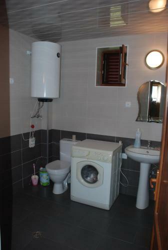 Hostal Guest House Lasili