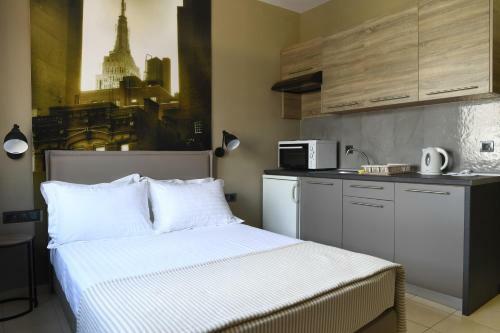 4 Seasons Luxury Apartments