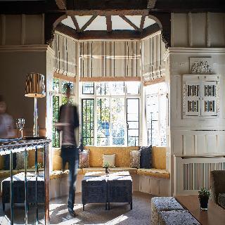 Hotel Edgwarebury Corus